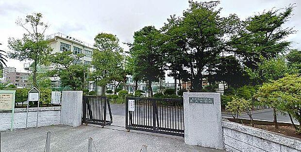 荒川区立第五中学校（約1,190m）