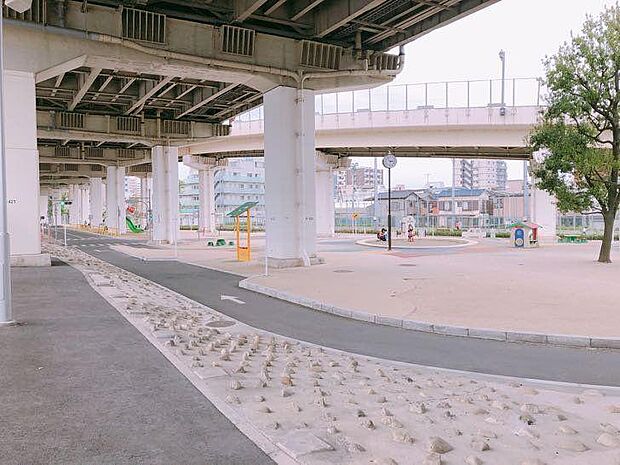 堤通公園(約450m)