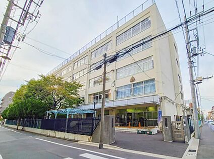 墨田区立錦糸中学校 600m