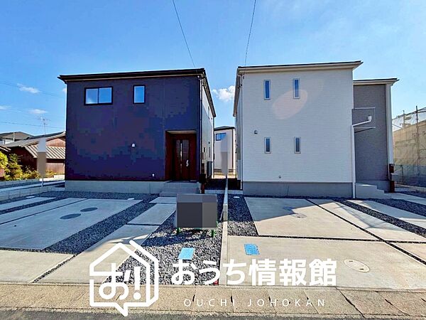 現地写真（街並み）
全４邸
駐車２台可能