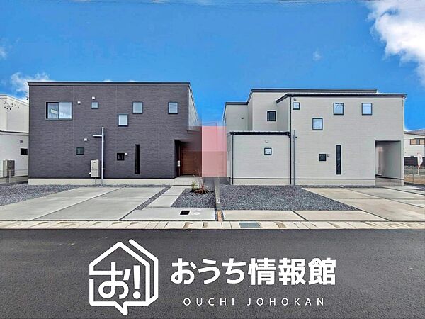 現地写真（街並み）
全８邸
駐車４台可能