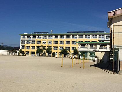 中津川市立西小学校 2500ｍ(徒歩32分)