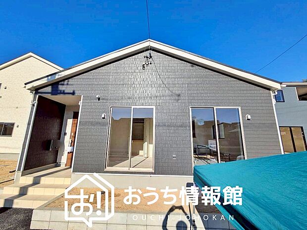 【現地写真（外観）【２号地】】耐震等級最高「３」取得で基準の１.５倍の性能・耐震強度で安心できます。