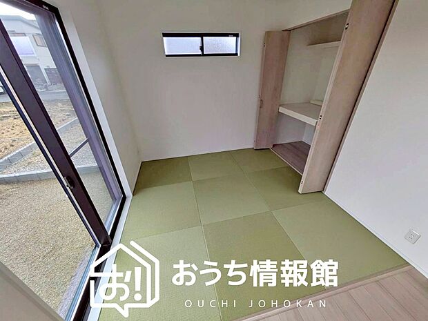 【現地写真（和室）】大壁仕様の新和室。くつろぎの空間です。