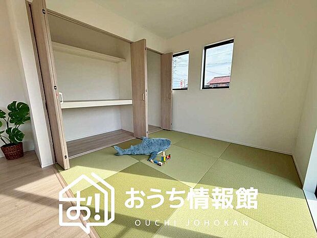 【現地写真（和室）】大壁仕様の新和室。くつろぎの空間です。