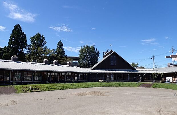 高花平こども園（約710m）