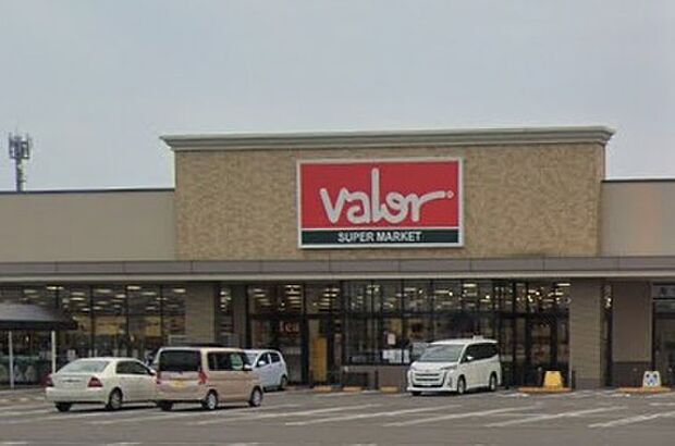 バロー犬山楽田店（約1,000m）