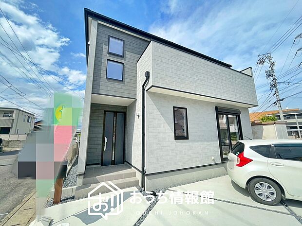 【現地写真（外観）】耐震等級最高「３」取得で基準の１.５倍の性能・耐震強度で安心できます。