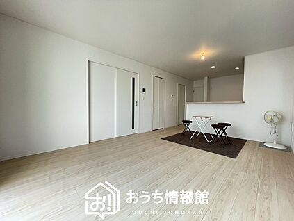 現地写真(リビング)