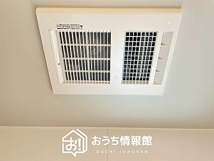 浴室暖房換気乾燥機