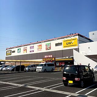 MEGAドン・キホーテUNY江南店 1400ｍ(徒歩18分)