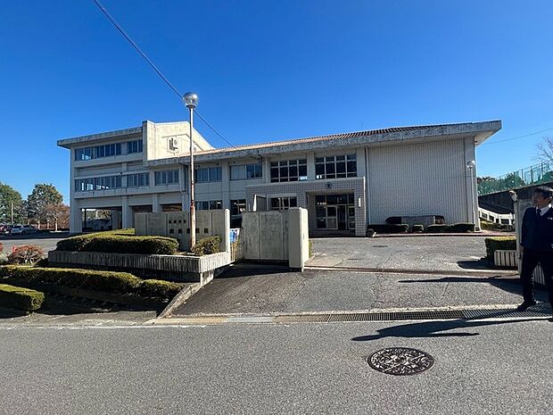 土岐市立肥田中学校（約1,200m）