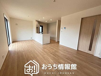 現地写真(リビング)