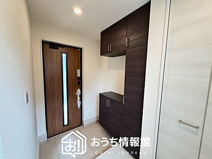 現地写真(玄関)