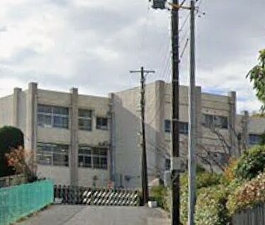 桑名市立桑部小学校 1600ｍ(徒歩20分)