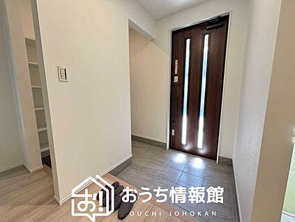 現地写真(玄関)