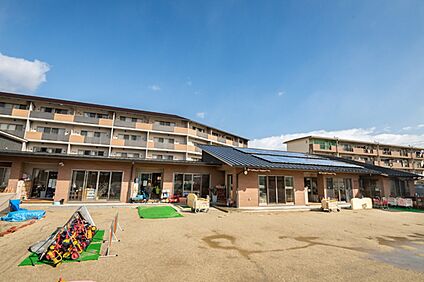 にじのはな保育園 520ｍ(徒歩7分)