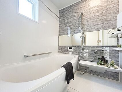 【施工例：Bath Room】