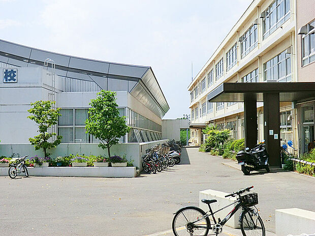 東村山市立化成小学校(約470m)