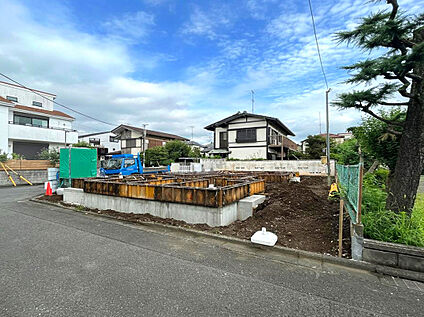 【外観：6月中旬撮影】