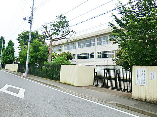 西東京市立田無第四中学校(約800m)