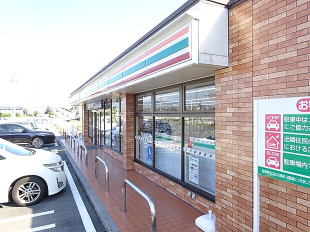 セブンイレブン 橿原豊田町店（約578m）