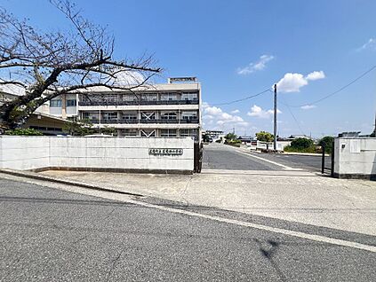 広陵町立広陵西小学校 1400ｍ