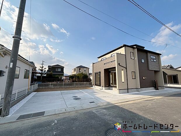 【現地外観写真】※3号棟
当日のご見学予約も承ります。同じものは２つとない「夢のマイホーム」との出会いが待っているかもしれません。