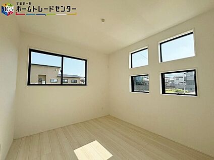 【リビング以外の居室】