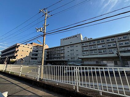 大和高田市立病院 1314m (徒歩17分・車3分)