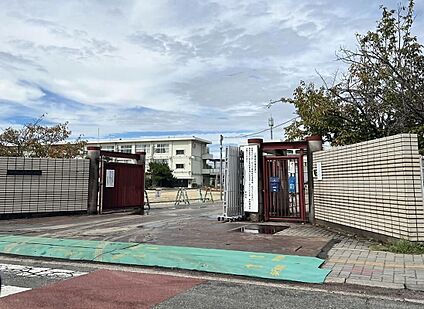 田原本町立田原本小学校 2200ｍ(徒歩28分)
