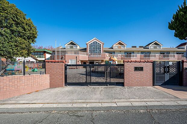 豊橋才能教育こども園（約1,090m）