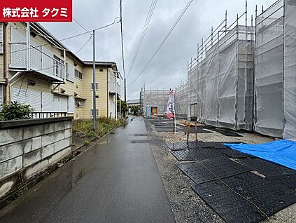 前面道路 0m