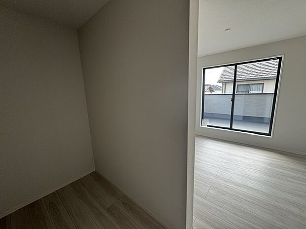 【2階洋室(一例)】施工例の一つです。参考としての写真です。
