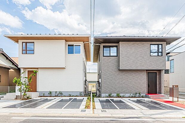 ■全体外観いつまでも飽きのこない、愛着を感じる家となるよう、均整の取れたシルエットと、自然な色合いのデザインを施しています。2台駐車可能です(車種による)　※A号地は売却済です。