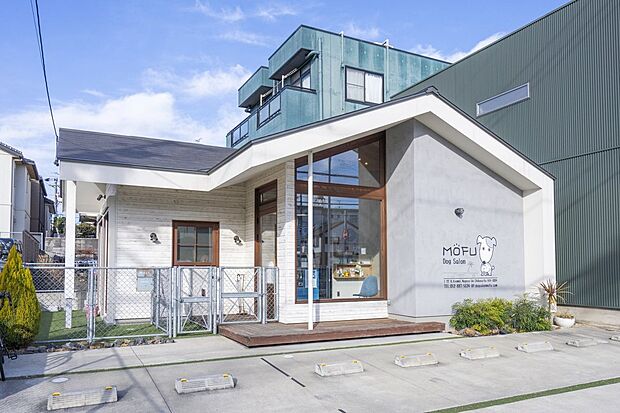 ドッグサロンモフ(約1,490m)