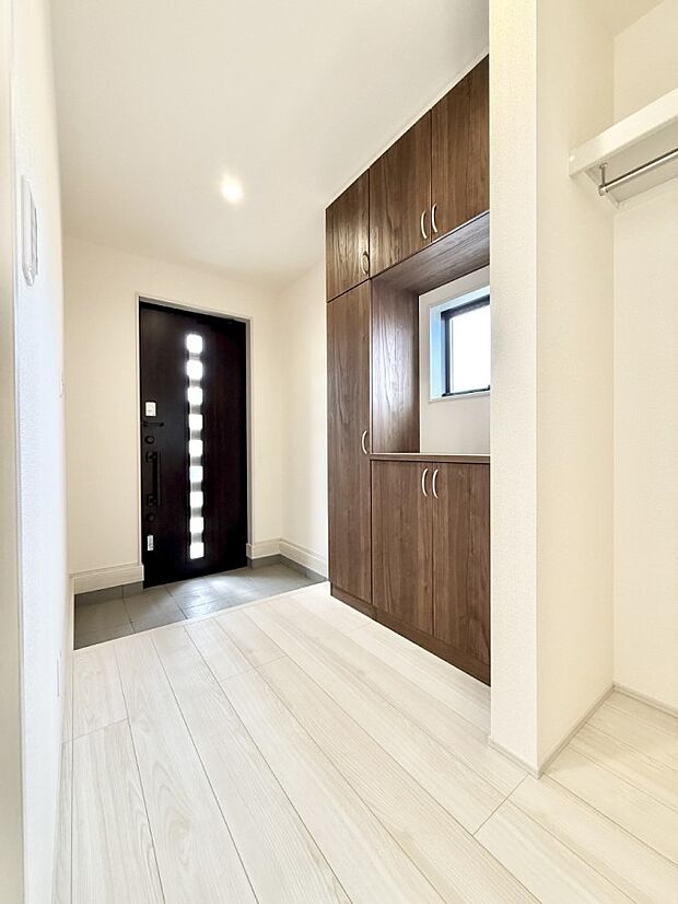 ■ ここから始まる一日、すっきり整った玄関