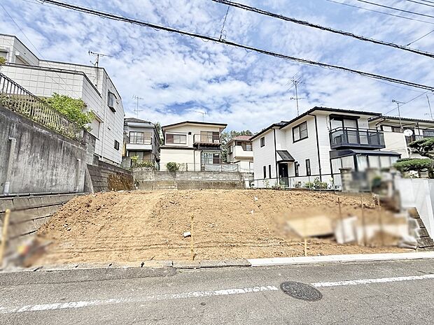 1号棟 ■家族みんなが笑顔で過ごせる、安心感のある住まい