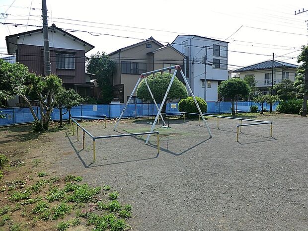 しいの木公園(約300m・徒歩4分)