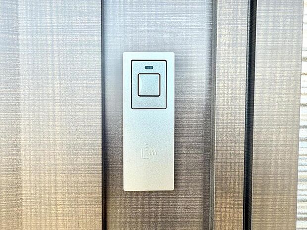 【スマートキー】■鍵を取り出さずに便利に操作できて快適