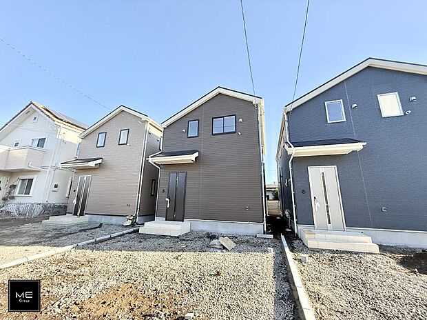 【現地外観写真】■家族みんなが笑顔で過ごせる、安心感のある住まい