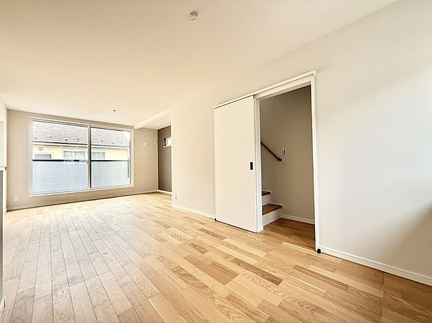 【リビング】■心落ち着く場所、ゆったり過ごせるリビング