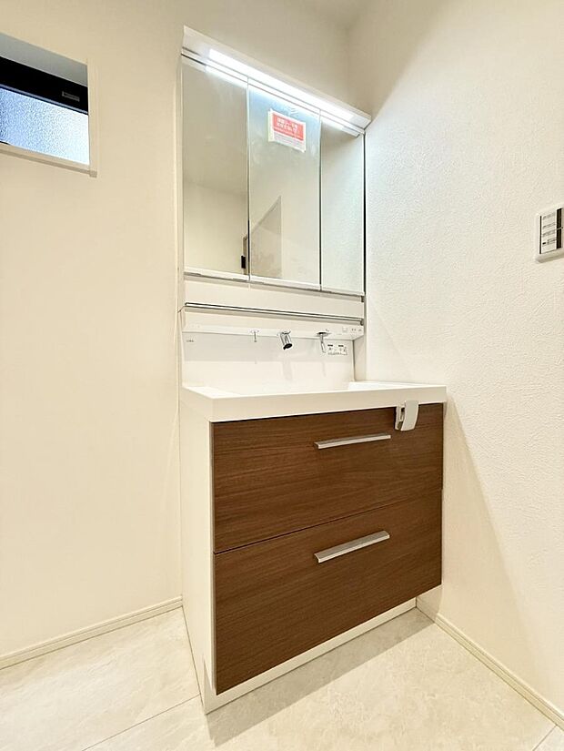 【洗面台・洗面所】■清潔感があり、気持ちよく使えます