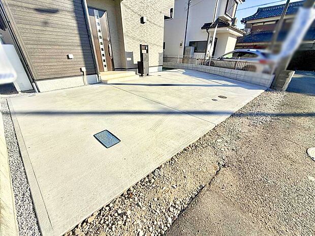 【駐車場】■カースペース有