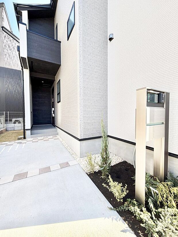 【玄関】■ ここから始まる、笑顔あふれる毎日