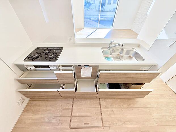 【ダイニングキッチン】■作る楽しみと食べる幸せを届けるキッチン