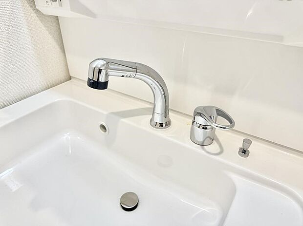 【ハンドシャワー付洗面台】■手洗いや顔を洗う時も快適に使える便利なシャワー