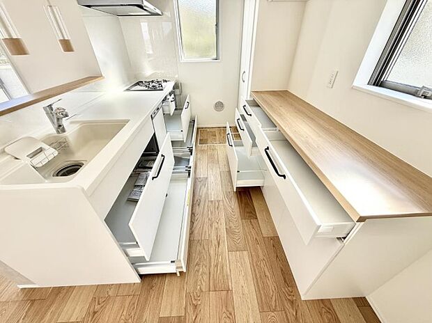 【キッチン】■料理がもっと楽しくなる、快適なキッチン空間