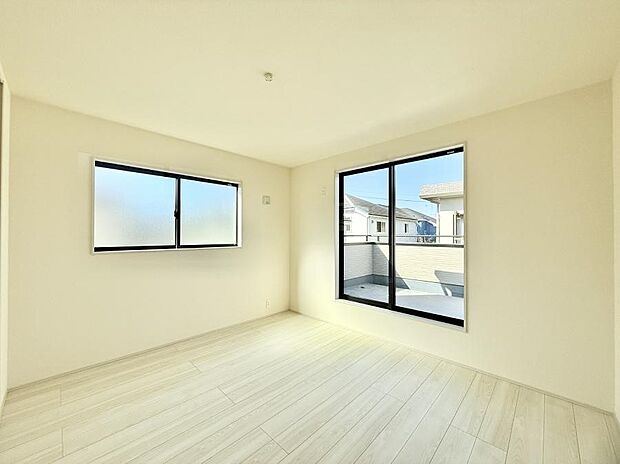 【子供部屋】■仕事や勉強のスペースに使うことで、集中しやすく静かな環境が整います