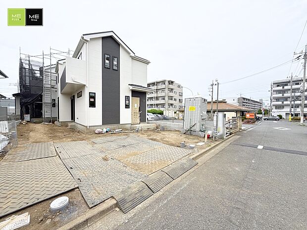 【前面道路含む現地写真】■ ここから始まる、笑顔あふれる毎日